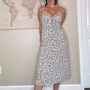 Cottagecore milkmaid sage green floral print tie in front midi flowy dress